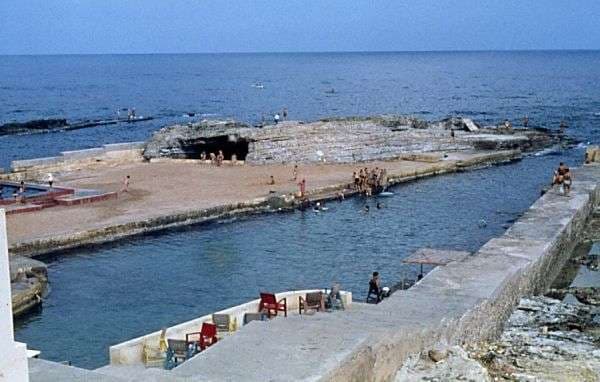Sporting Club Beach in the 1950s — an archive photograph