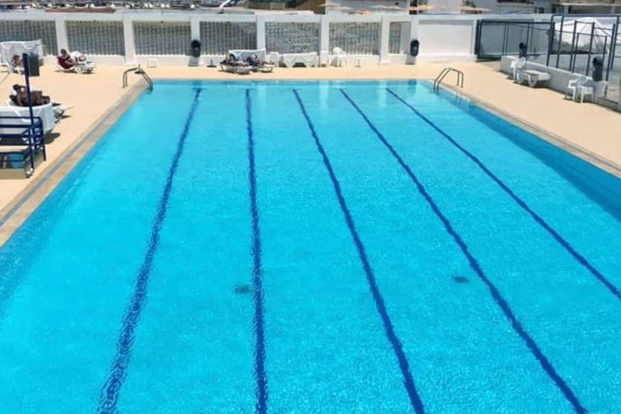 The 25-meter saltwater pool on the terraces at Sporting Club Beach